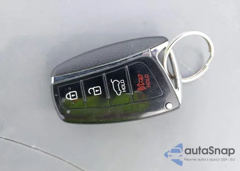 2017 Hyundai Santa Fe Sport 2.0T Ultimate z USA, uszkodzony, nr VIN 5XYZW4LA2HG500877